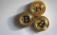 比特币不投资能赚钱吗？别踩零成本赚币的坑